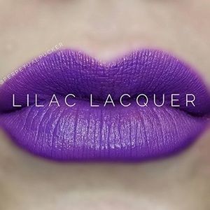 LILAC LACQUER LIPSENSE